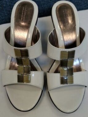 Croft & Barrow White Sandals with Gold and Green Accents
